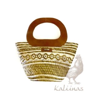 PLAYERA CECILIA MEDIANO